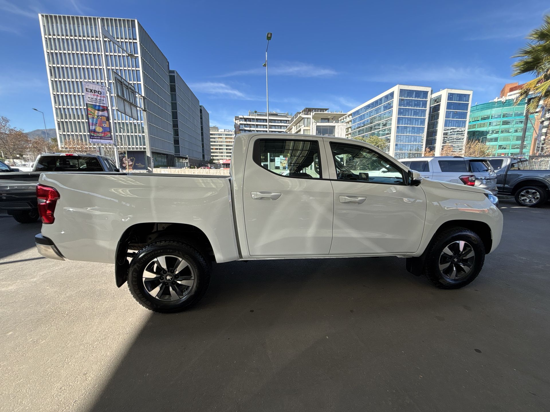 PEUGEOT | LANDTREK |  AÑO 2024 | AT