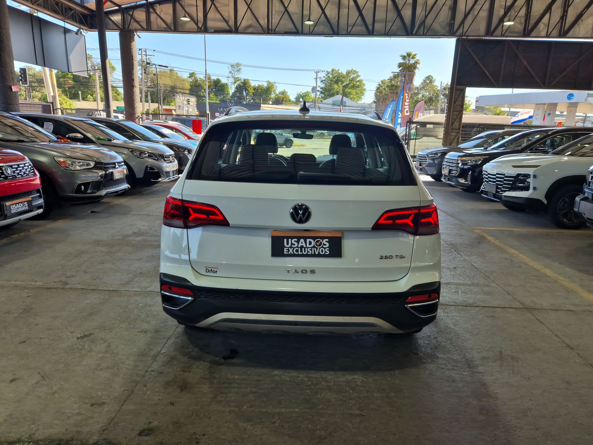 VOLKSWAGEN | TAOS |  AÑO 2023 | AT