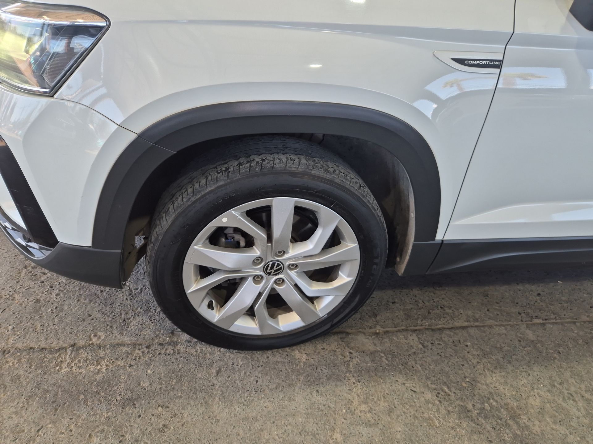 VOLKSWAGEN | TAOS |  AÑO 2023 | AT