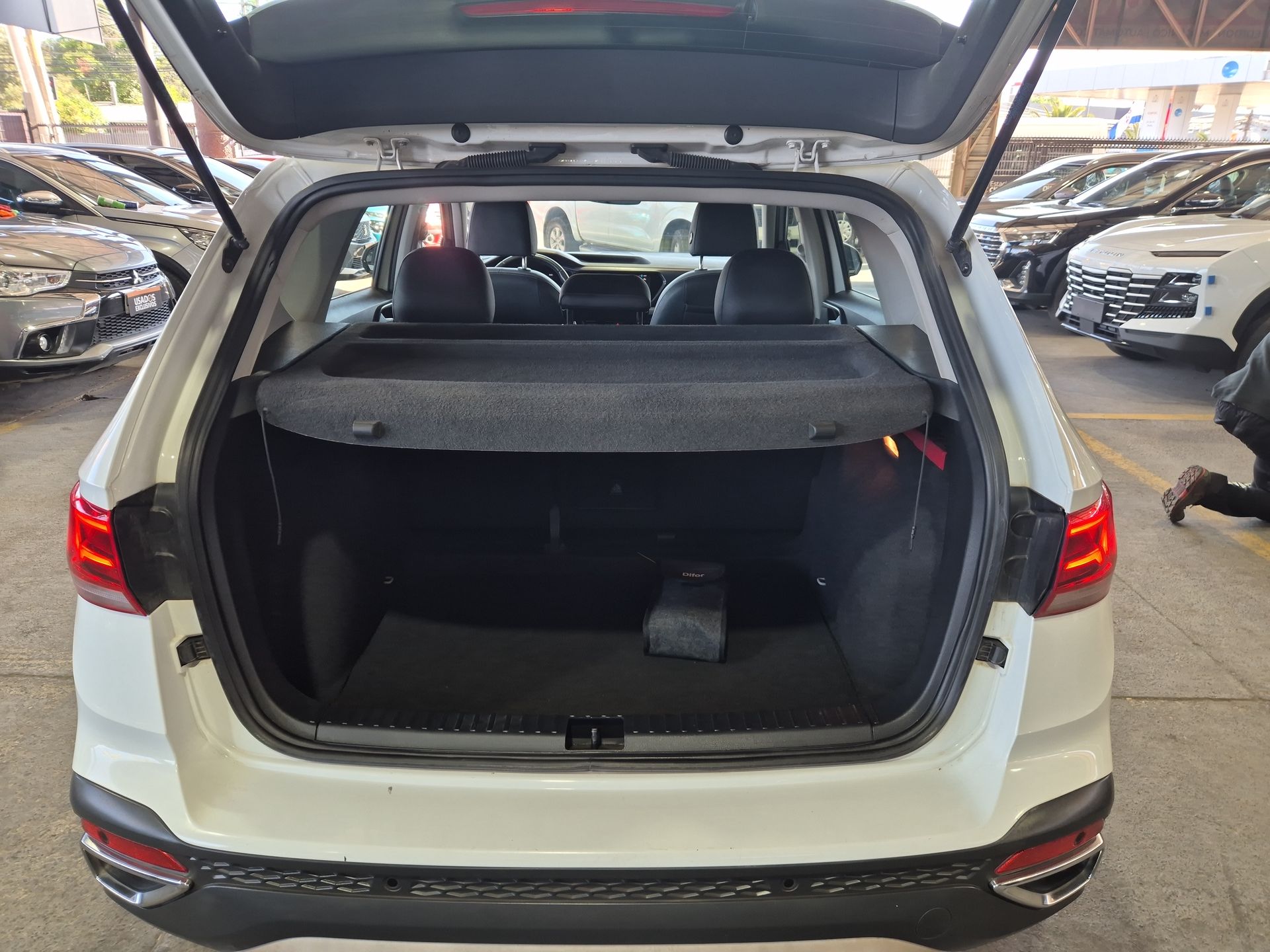 VOLKSWAGEN | TAOS |  AÑO 2023 | AT