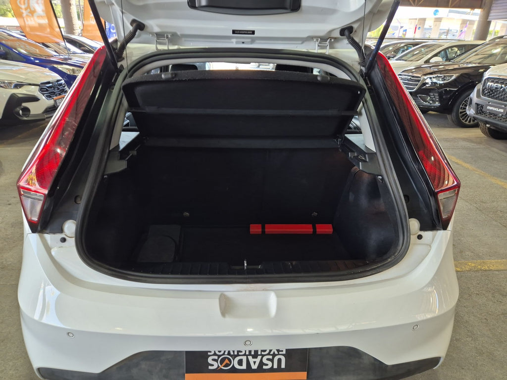 MG | 3 |  AÑO 2023 | AT