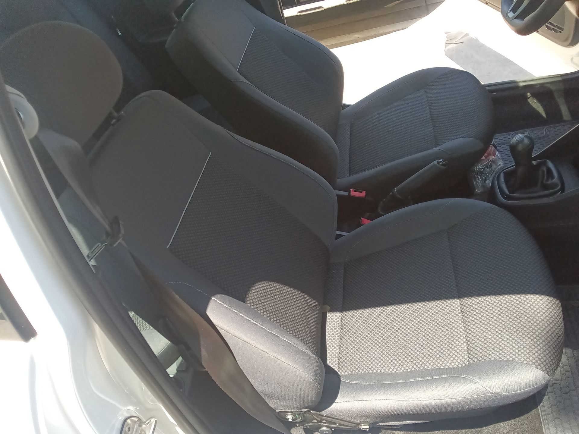 VOLKSWAGEN | SAVEIRO |  AÑO 2024 | MT