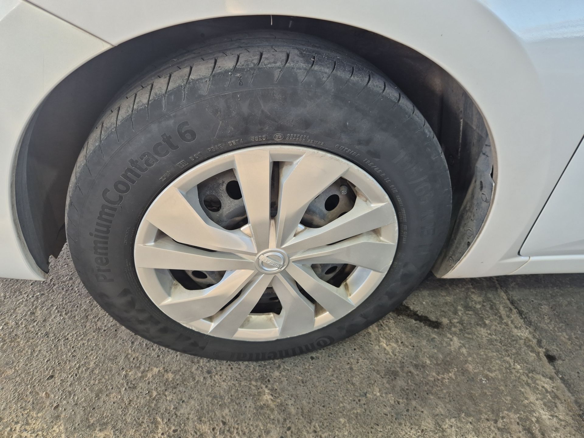 NISSAN | VERSA |  AÑO 2021 | MT