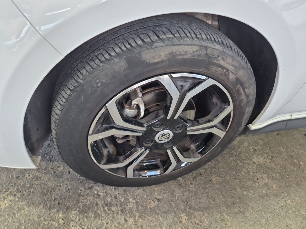 MG | 3 |  AÑO 2023 | AT