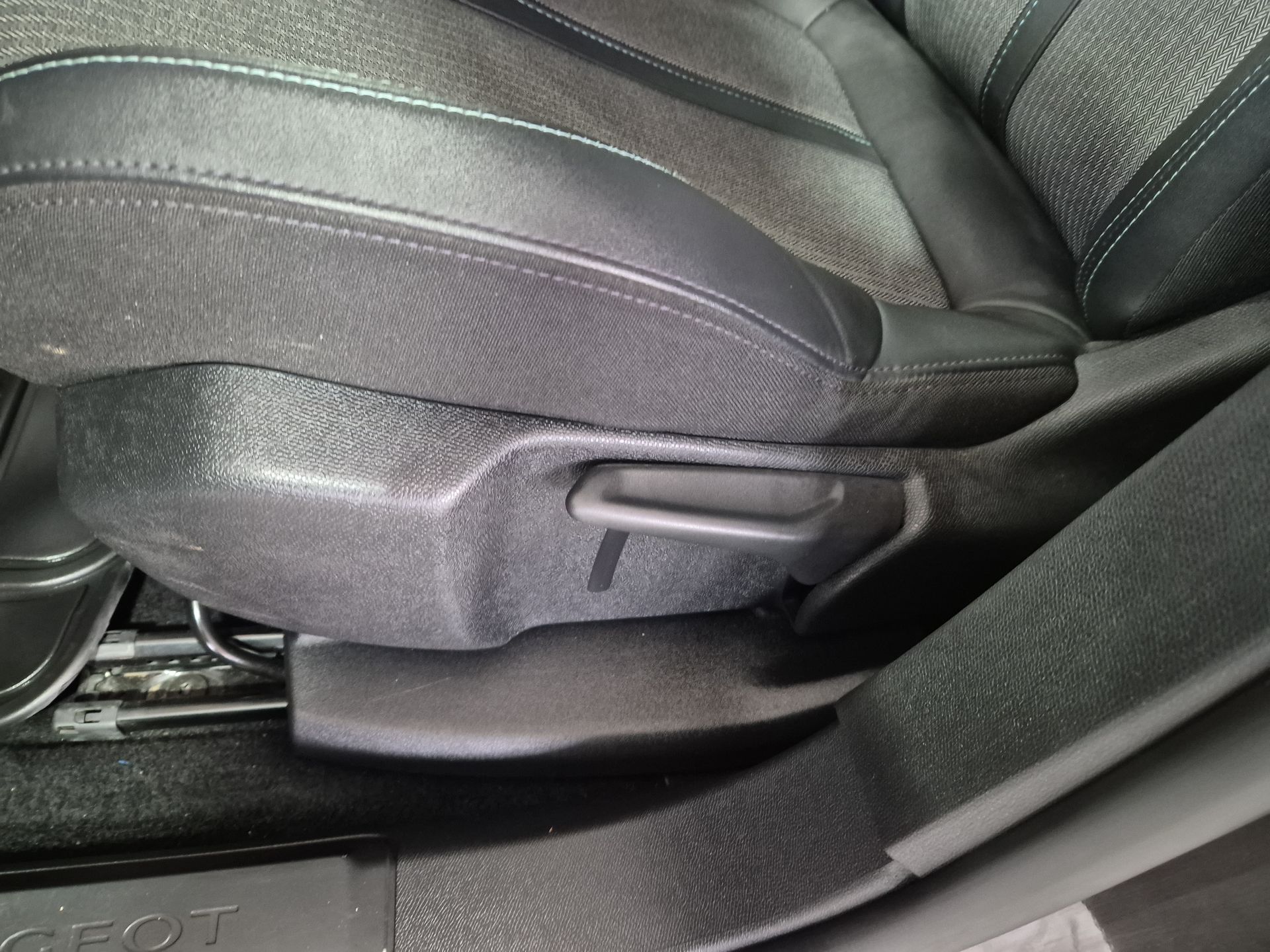 PEUGEOT | 3008 |  AÑO 2024