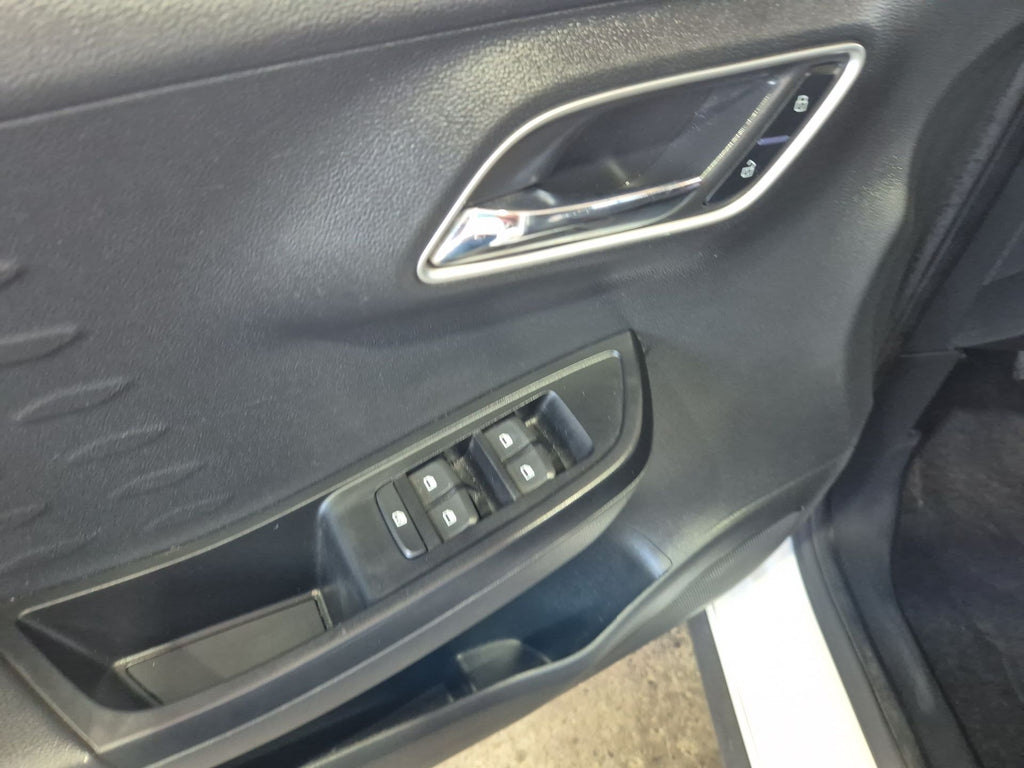 MG | 3 |  AÑO 2023 | AT