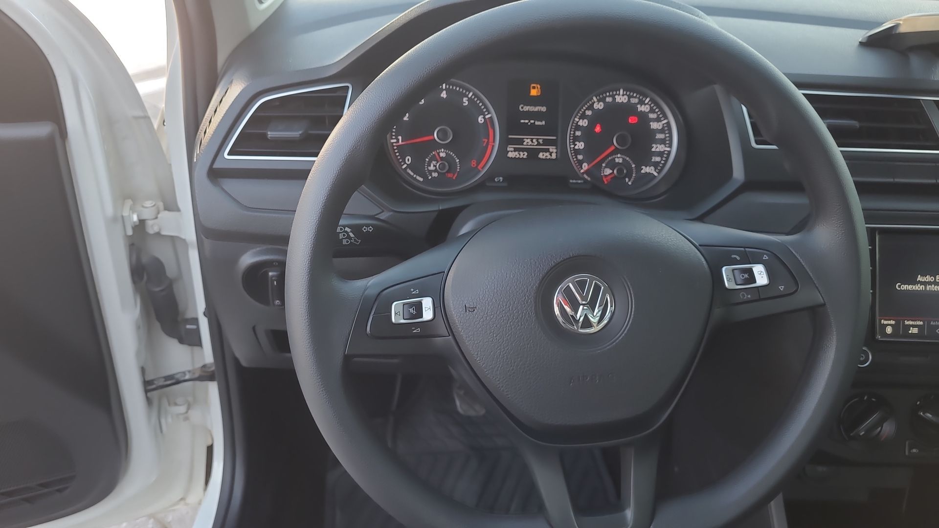 VOLKSWAGEN | SAVEIRO |  AÑO 2022