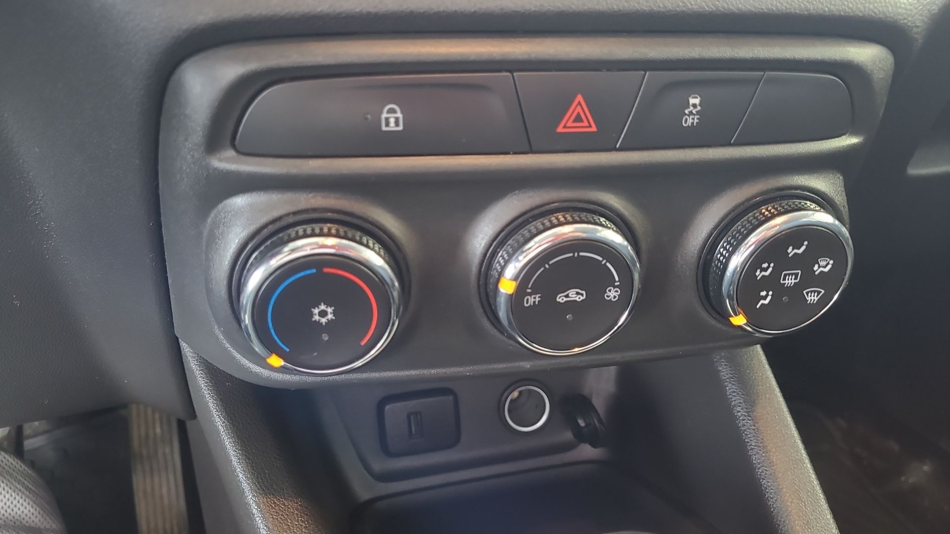 CHEVROLET  | TRACKER |  AÑO 2022