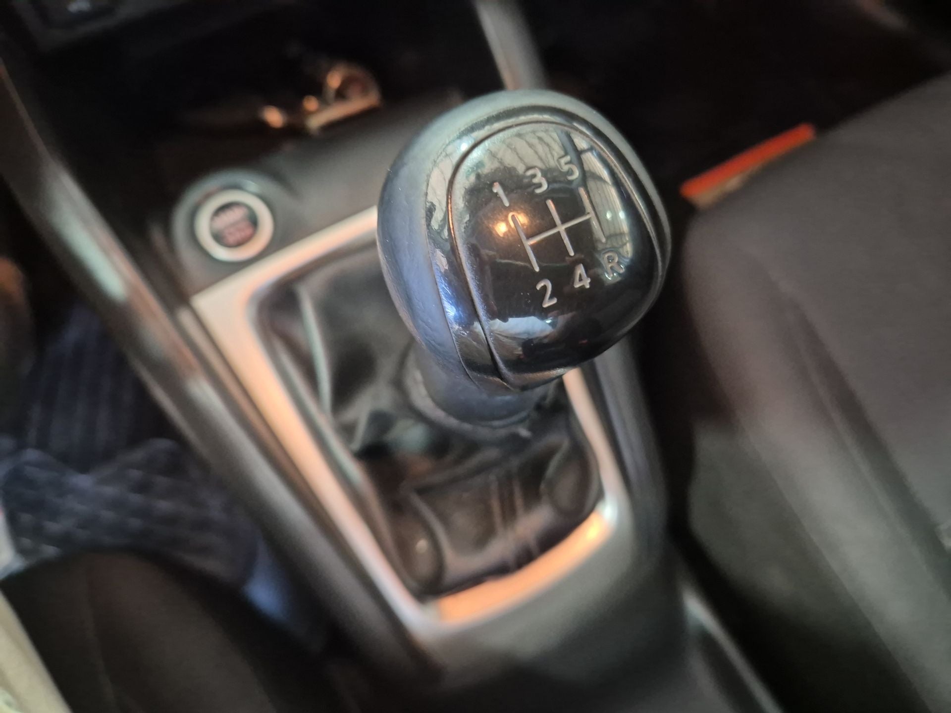 NISSAN | VERSA |  AÑO 2021 | MT